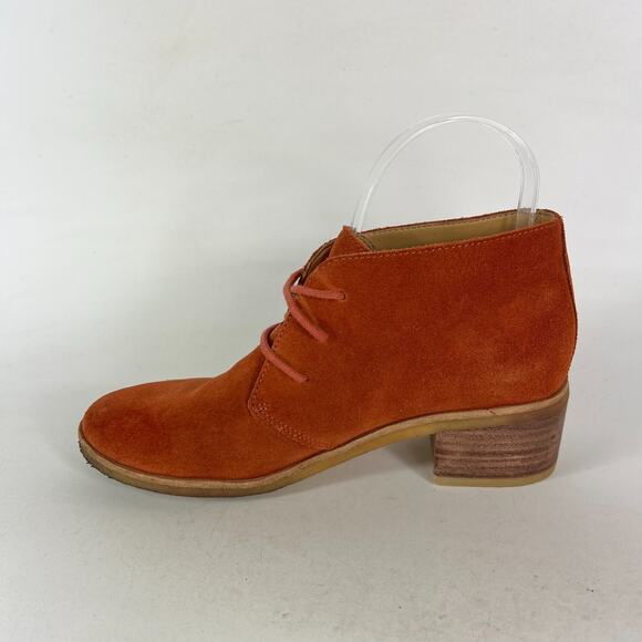 Clarks Desert Boots Women 6.5 Brown Suede Lace Up Ankle Block Heel Casual Bootie - Picture 6 of 10